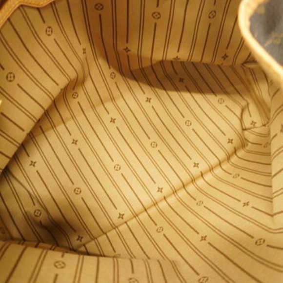 Louis Vuitton Monogram Delightful PM Shoulder Bag - Picture 4 of 10